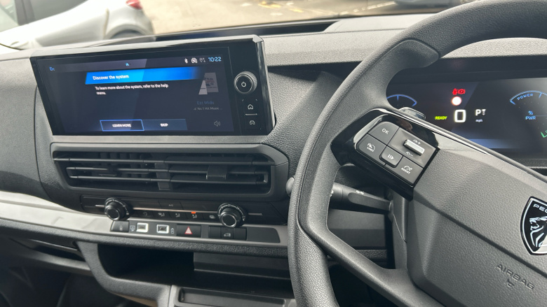 Peugeot Expert E-L1 100kW 75kWh Professional Van Auto